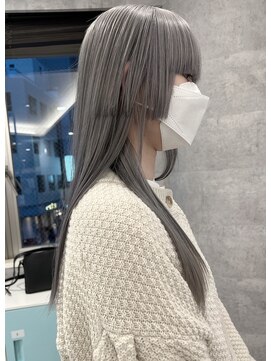 ルーブ トウキョウ(Loob. TOKYO) グレーカラー（イルミナカラー）×ネオウルフカット