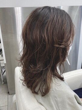 クレアトゥールウチノ(CREATEUR Uchino) 『ニュアンスパーマ×スタイルチェンジ』