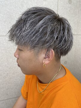 ヘアースタジオ シーオーイー(hair studio C-O-E) メンズ憧れホワイトカラー