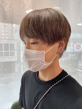 ヘアーアンドメイク ビス(HAIR&MAKE bis) メンズもハイトーンが人気!【加藤沙久楽】