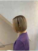 guestsnap  切りっぱなし風ボブ×スモークベージュ