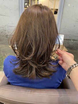 アリスバイアフロート 自由が丘(ALICe by AFLOAT) レイヤーカット