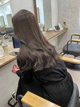 ビューエヒメ(VIEW EHIME) 韓国×顔まわりカット×レイヤーカット×グレージュ