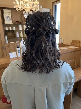 スニュウ(snuw) ハーフアップ/お呼ばれヘア/結婚式ヘア/ヘアアレンジ