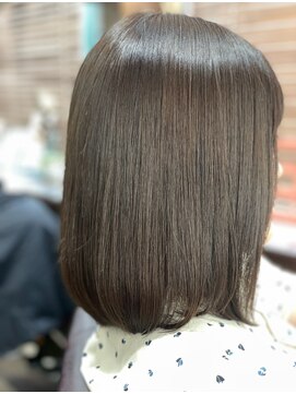 ルアン(Luan) マットベージュ【横浜／横浜駅】