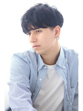 シロフイケブクロ(shirof ikebukuro) オンオフビジネスカジュアルソフトスパイラルパーマツーブロック