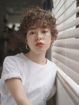 エニイ(ANY) デザインカラー/オリーブベージュ/ウエットヘア【千葉/パーマ】