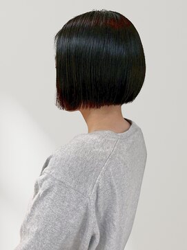 黒髪 切りっぱなしボブ 髪質改善 艶髪 縮毛矯正 ストレート 30代