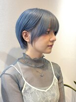 ノブレス ノアール(NOBLESSE NOIR)&nbsp;水色ショート/耳かけ丸みショート/矢場町/栄