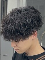 オーバル ジングウマエ(OVARL jingumae)&nbsp;縦落ちツイストスパイラルラウンドマッシュ