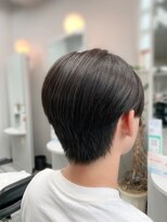 ヘアーフォーカス&nbsp;縮毛矯正で作る、美シルエットのハンサムショート