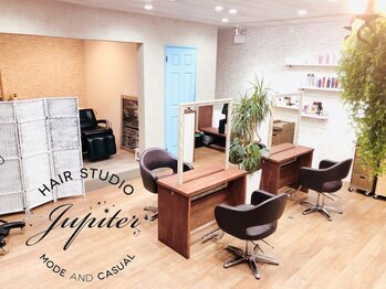 hair studio jupiter 春日店