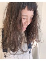 ヘアメイク ミッカ(HAIR MAKE MICCA) 眉上バングとくせ毛風ロング◎杉浦 恵