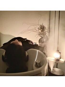 ジェイブラッド 椿店(J. BLOOD) 眠れるヘッドスパ