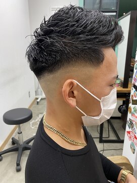キューズ クラブ(cuz KLUB) 【cuzKLUB】バーバースタイル ジェット×フェードカット［池袋］
