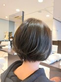 前下がりショートボブ
