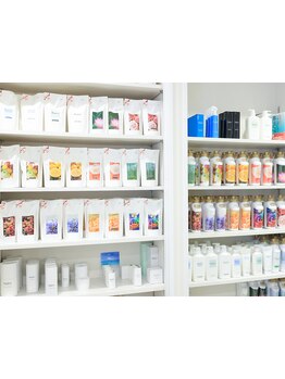 ≪Badens≫正規取扱店＊こだわりの商材を贅沢に使用したトリートメントで、髪の芯から潤い溢れる艶髪に♪