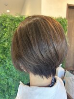アモ('amo) 前下がり美ショート