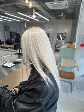 アクト(ACT) ホワイトブロンド/ブロンド/ハイトーン