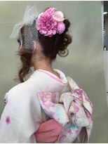 リリー LILY ヘアー メイク HAIR アンド & MAKE&nbsp;成人式前撮り 着付けヘアメイクゆるふわアップ髪飾り