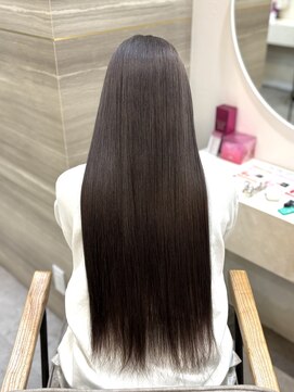 ラビス クローバー(Lovis clover) 〔NANA〕グレージュカラー