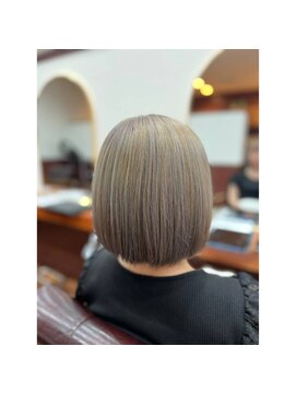 クロエバイラヴィズム 石山店(CLOE by LUVISM) イルミナカラー