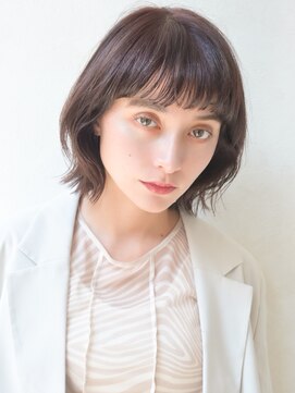 アイニティ(Inity) [Inity]アッシュブラック×くびれボブ[髪質改善/心斎橋/縮毛矯正