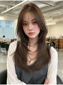 大人可愛い20代30代40代小顔ワンサイドショートボブ丸み前下がり