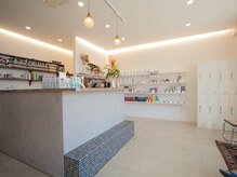 リタ(Rita)の雰囲気(【店内】明るい空間でゆっくりとお過ごしいただけます。)