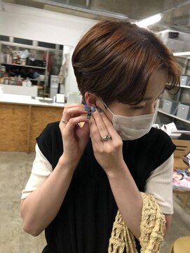 イン(in.) オレンジ×ハンサムショート