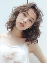 アイティー バイ アルバム 中野店(IT by ALBUM)&nbsp;スパイラルカール_クールショートピンクベージュボブルフ_38090