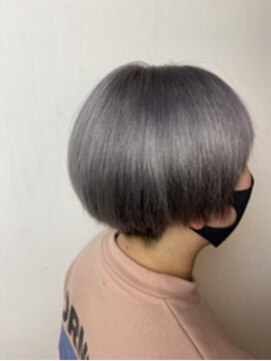 バース(BirtH) 透明感◎シルバーヘアー
