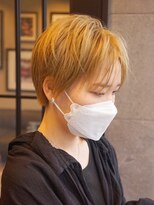 メゾン アヴァロ(Maison Avallo)&nbsp;ハイトーンカラーのショートスタイル