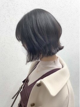 ルピナス(Lupine.) 外ハネ×ショートヘア