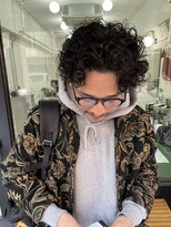 ウェルネス(Wellness)&nbsp;スキンフェードツイストスパイラルツーブロックマッシュ76