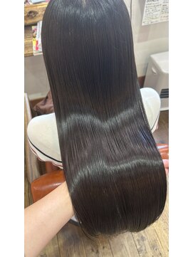 ル コワン ククー(Le coin coucou) 酸性ストレート