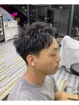 アフューズバイストゥー(Vfuse by StueW) 大人っぽショート◎