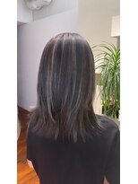 アース コアフュールボーテ 国分寺店(EARTH coiffure beaute) カット/イルミナカラー/ハイライト/トリートメント