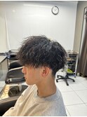ツイストスパイラルパーマ メンズカット スペインカール 眉毛