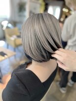 アドール(ADOR)&nbsp;【ADOR上村】グレージュインナーカラー