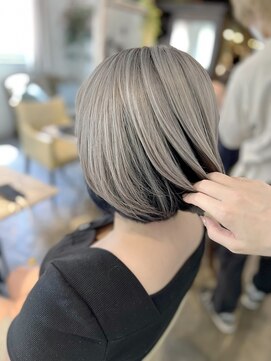 アドール(ADOR) 【ADOR上村】グレージュインナーカラー