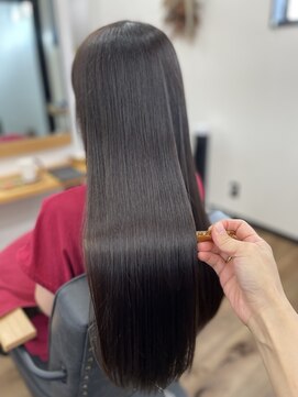ナチュラル 岩切店(Natural) 魔法の縮毛強制ケアルーガ