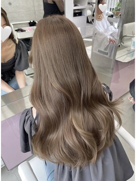 アイシー 表参道(ICY) 柔らかいクリーミーな色味ベージュ