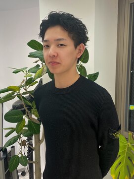 ビビディ バビディ ブー 河原町三条店(Bibbidi.bobbidi.boo) メンズ ニュアンスショート ピンパーマ