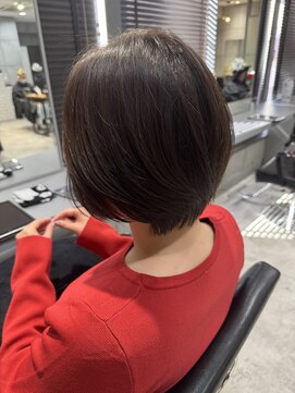 ネウィ 池袋(newi) ショートグラボブ