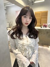 プレスドットサロン 表参道 青山(Press. Salon) 薄めシースルーバングにフェミニンウェーブ【表参道/青山】