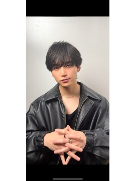 ナチュラル 渋谷(NATURAL) ラウンドマッシュ/シースルーフェザー/フェザーパーマ