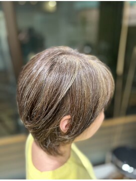 ムニ ミズホ ヘアー(muni Mizuho) 大人ショート×白髪ぼかしハイライトベージュ