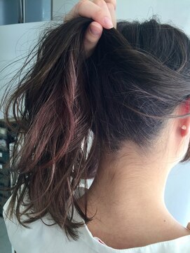 キャパ(CAPA) 【CAPA茅ヶ崎 岩崎裕司】インナーカラー・ブロンズピンク