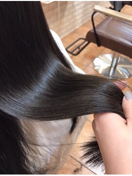 ナオシ 田原台店(nao c) 髪のソムリエが施術するAujuaサロントリートメント